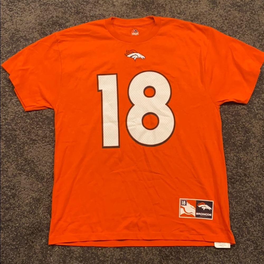 Peyton Manning Broncos shirt